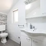 My Dalmatia - Nekic With Private Swimming Pool And Sea View 마슬레니차