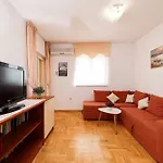 펜션 My Dalmatia - Nekic With Private Swimming Pool And Sea View 마슬레니차