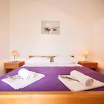 My Dalmatia - Nekic With Private Swimming Pool And Sea View