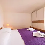펜션 My Dalmatia - Nekic With Private Swimming Pool And Sea View