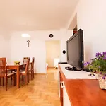 My Dalmatia - Nekic With Private Swimming Pool And Sea View 펜션 마슬레니차