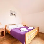 펜션 My Dalmatia - Nekic With Private Swimming Pool And Sea View 마슬레니차