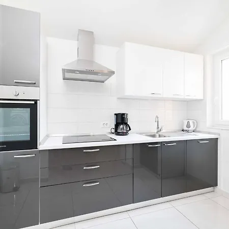 My Dalmatia - Nekic With Private Swimming Pool And Sea View Casa vacanze