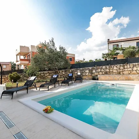 My Dalmatia - Nekic With Private Swimming Pool And Sea View *