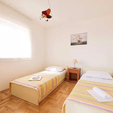 My Dalmatia - Nekic With Private Swimming Pool And Sea View בית נופש