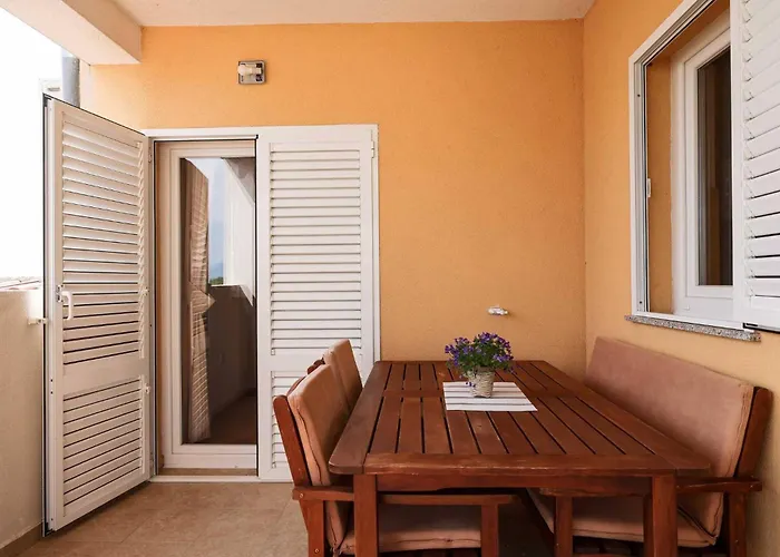 My Dalmatia - Nekic With Private Swimming Pool And Sea View